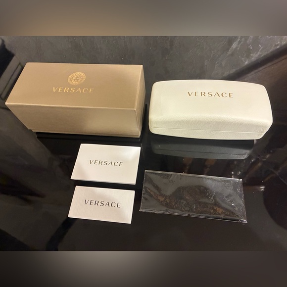VERSACE empty Sunglasses Box, Case, Passport and Cleaning cloth - Picture 2 of 4
